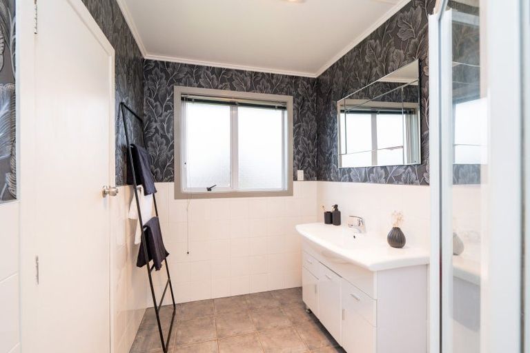 Photo of property in 90 Ross Street, Grasmere, Invercargill, 9810