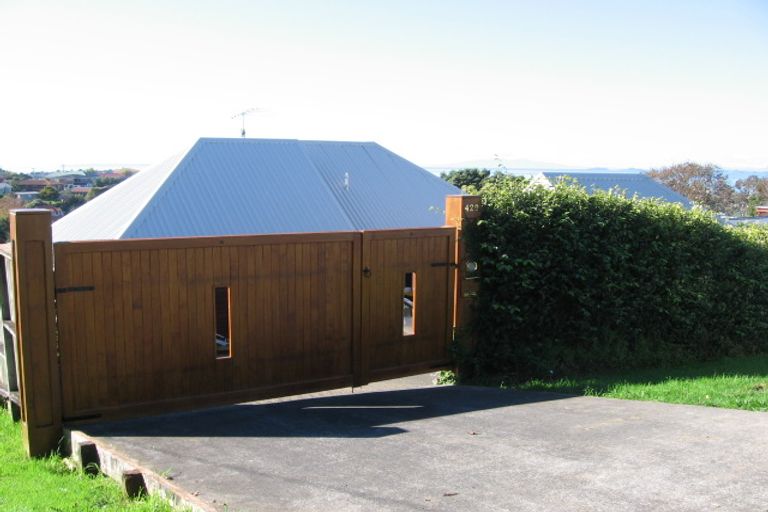 Photo of property in 429 East Coast Road, Mairangi Bay, Auckland, 0630