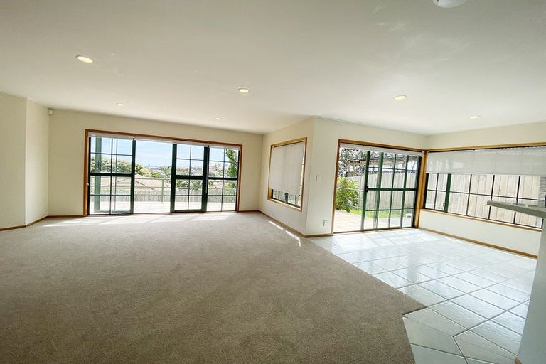 Photo of property in 212 Whitford Road, Shamrock Park, Auckland, 2016