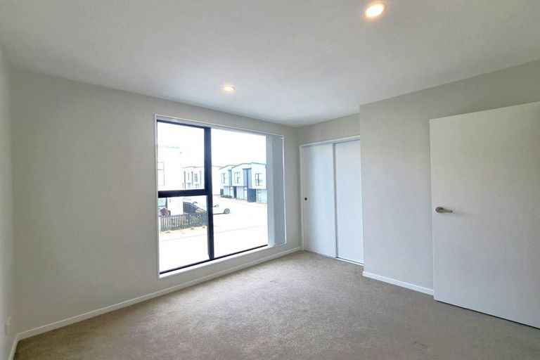 Photo of property in 13b Colin Chester Drive, Silverdale, 0932