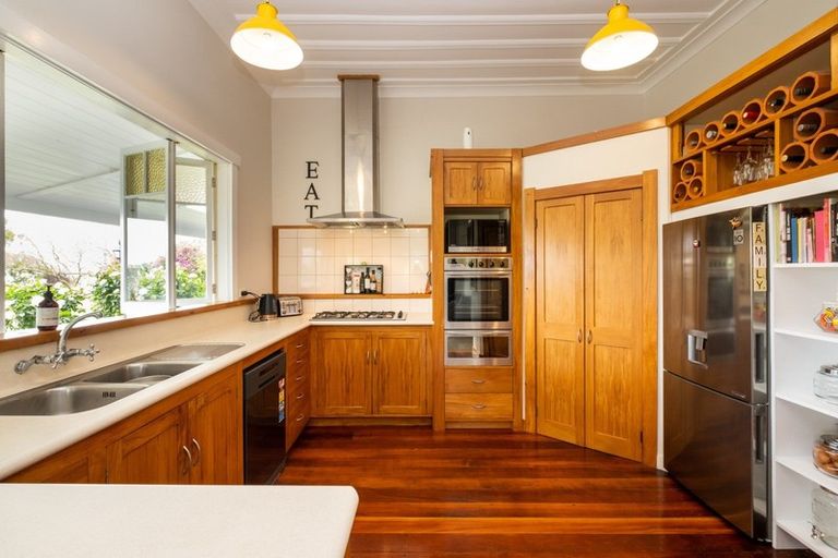 Photo of property in 20 Wheatley Road, Waiohiki, Napier, 4183