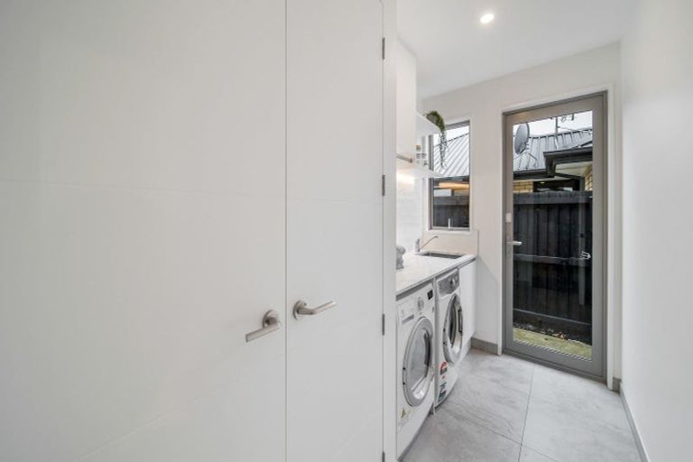 Photo of property in 2 Guyon Street, Marshland, Christchurch, 8083