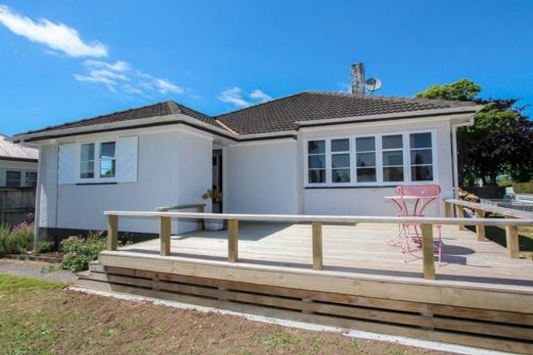 Photo of property in 2 Bains Avenue, Hamilton East, Hamilton, 3216