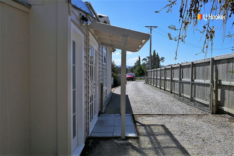 Photo of property in 28 Craig Street, Palmerston, 9430