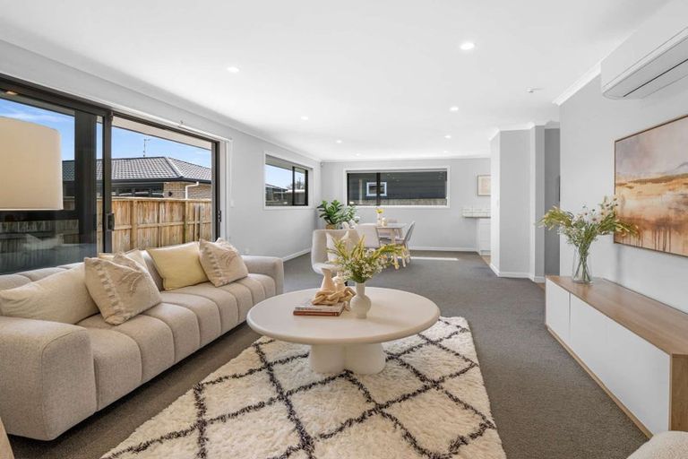 Photo of property in 137a Winchester Street, Levin, 5510