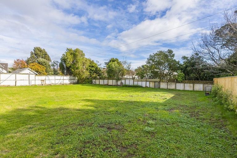 Photo of property in 346a Te Moana Road, Waikanae, 5036