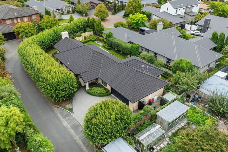 Photo of property in 8 Lime Tree Lane, Harewood, Christchurch, 8051