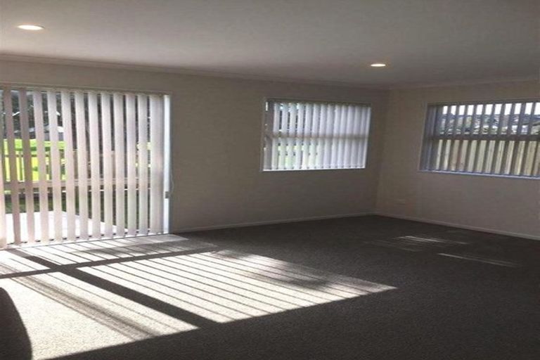 Photo of property in 28 Totara Meadows Court, Wiri, Auckland, 2104