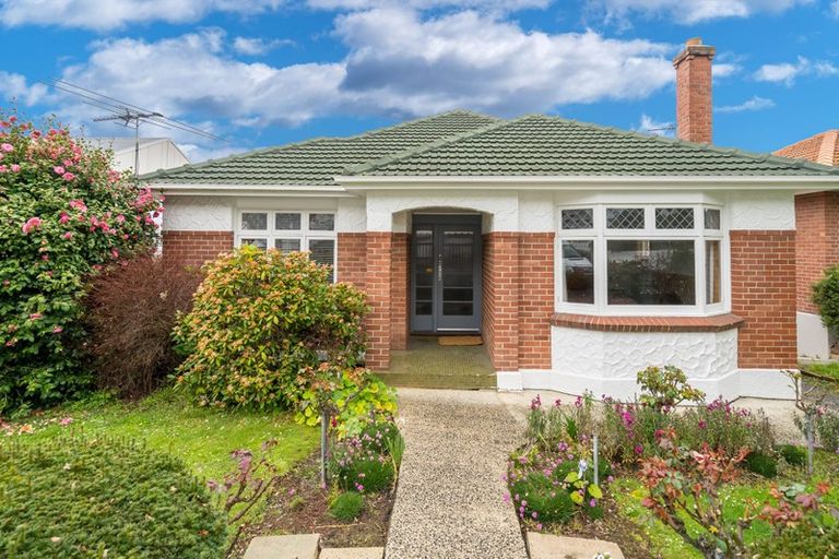 Photo of property in 139 Forbury Road, Saint Clair, Dunedin, 9012