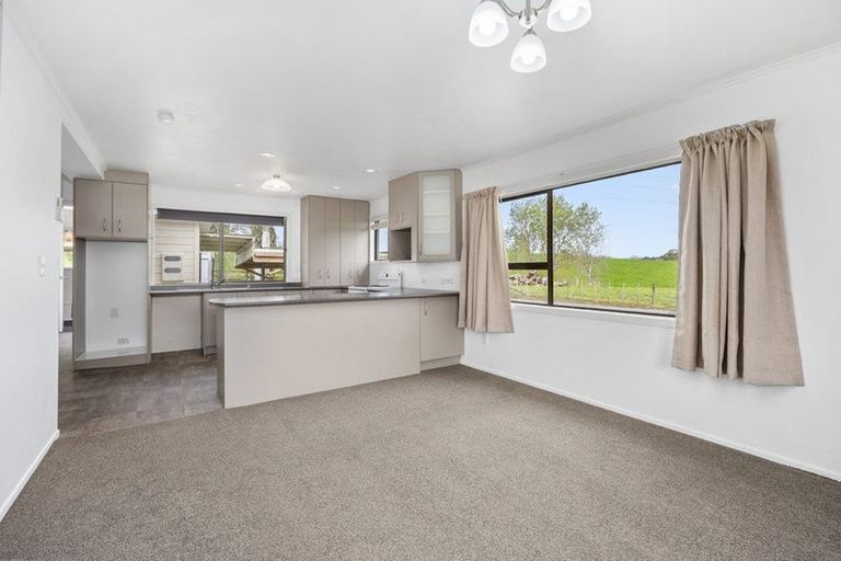 Photo of property in 671 Port Albert Road, Wellsford, 0973