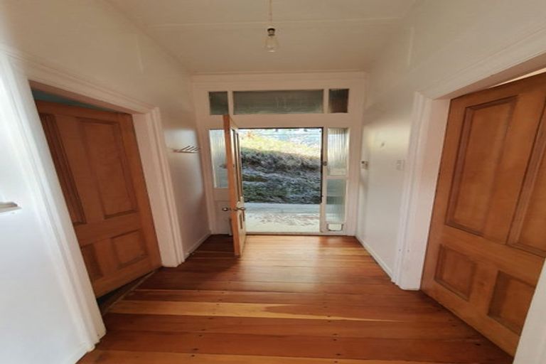 Photo of property in 24 Baden Road, Hataitai, Wellington, 6021