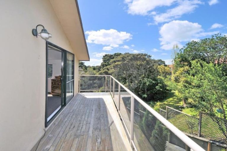 Photo of property in 9/1b Birkenhead Avenue, Birkenhead, Auckland, 0626