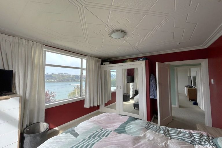 Photo of property in 3 Junction Road, Ravensbourne, Dunedin, 9022