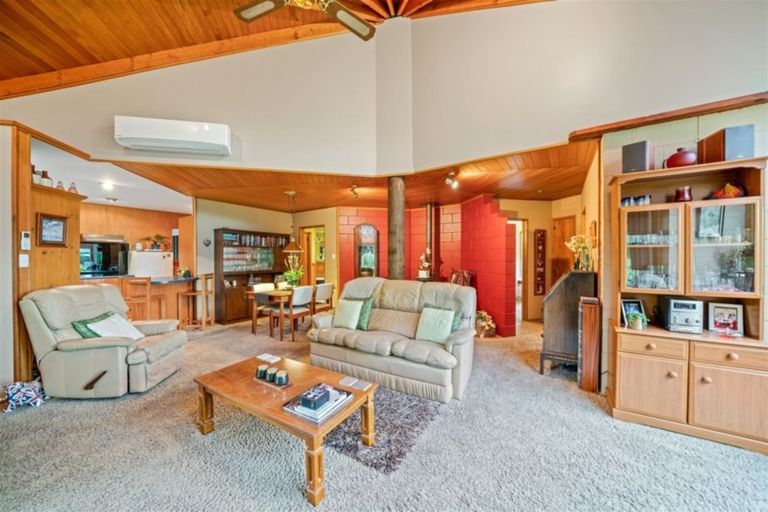 Photo of property in 722 Christchurch Akaroa Road, Tai Tapu, 7672