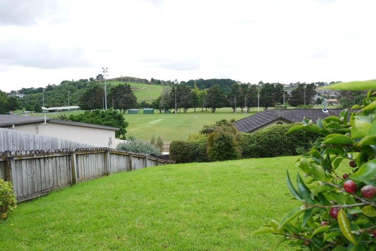 Photo of property in 43 Ridgeway Road, Pukekohe, 2120