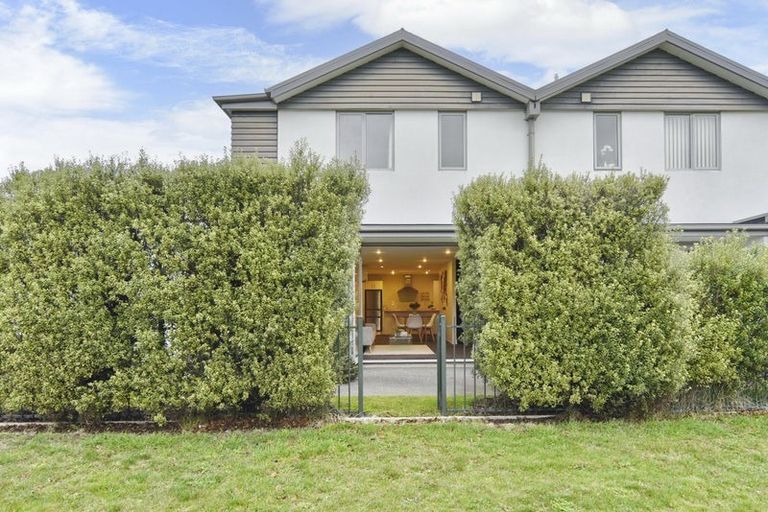 Photo of property in 41d Mcmahon Drive, Aidanfield, Christchurch, 8025
