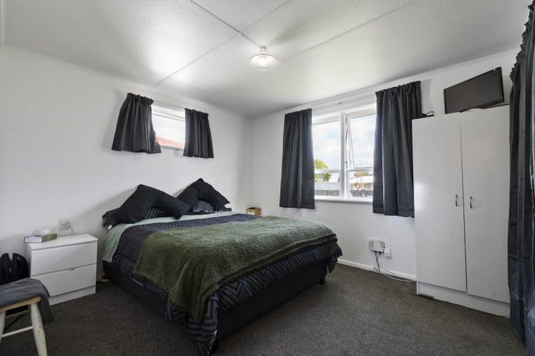 Photo of property in 19 Shamrock Street, Levin, 5510