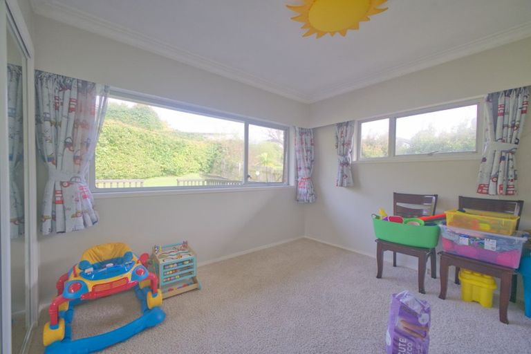 Photo of property in 1/7 Willis Street, Torbay, Auckland, 0630