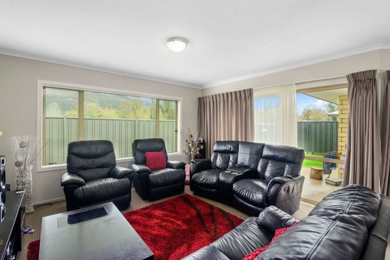 Photo of property in 58/64 Kawaha Point Road, Kawaha Point, Rotorua, 3010