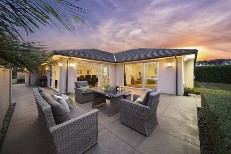 Photo of property in 42 Sovereign Street, Flat Bush, Auckland, 2019