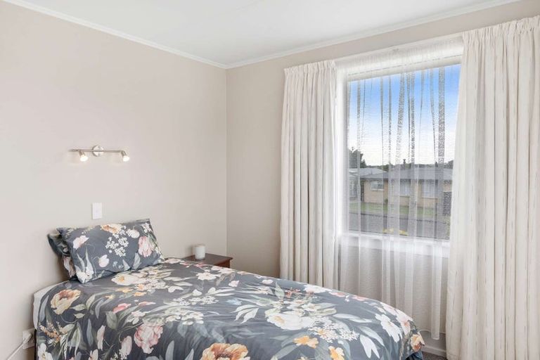 Photo of property in 19 Walker Street, East Gore, Gore, 9710