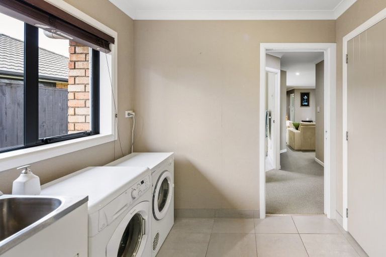 Photo of property in 58 Palliser Drive, Huntington, Hamilton, 3210