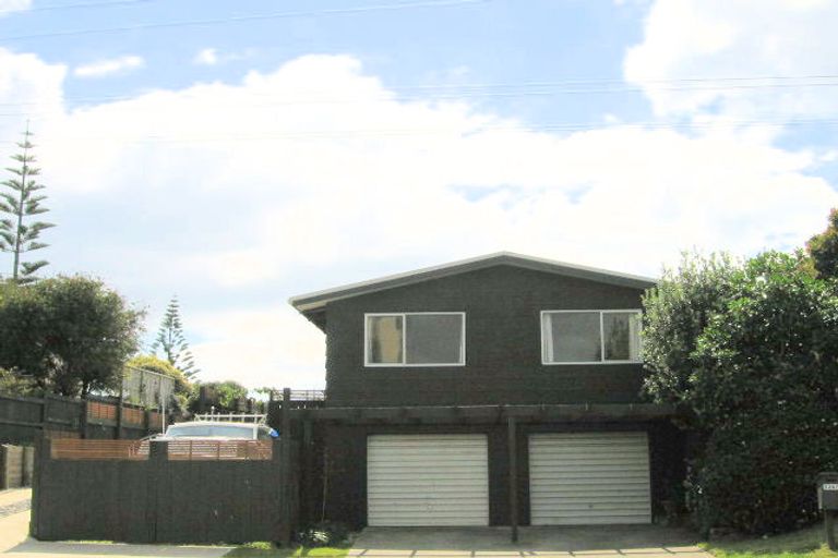 Photo of property in 1067a Papamoa Beach Road, Papamoa Beach, Papamoa, 3118