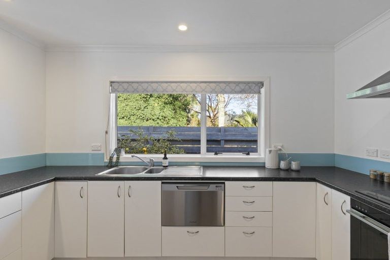 Photo of property in 283a Mangorei Road, Merrilands, New Plymouth, 4312