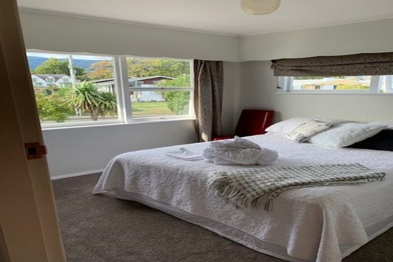 Photo of property in 27 Devon Street, Stoke, Nelson, 7011