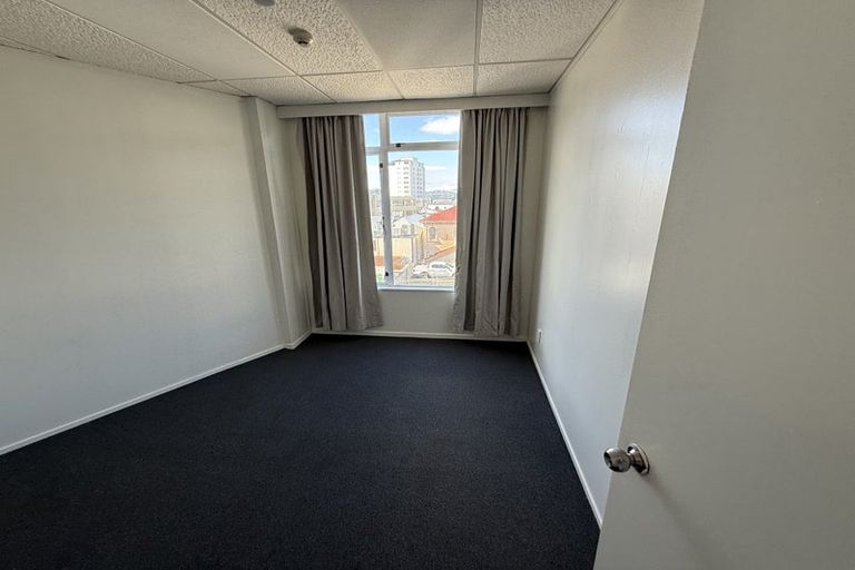 Photo of property in 1/8 Lipman Street, Mount Victoria, Wellington, 6011