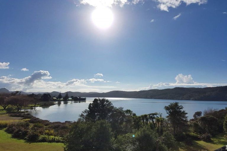 Photo of property in 104 Tukere Drive, Whangamata, 3620