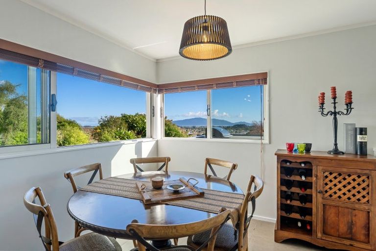 Photo of property in 103 Winara Avenue, Waikanae, 5036