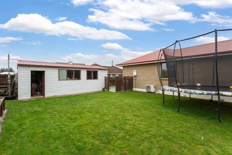 Photo of property in 132 Hagart-alexander Drive, Mosgiel, 9024
