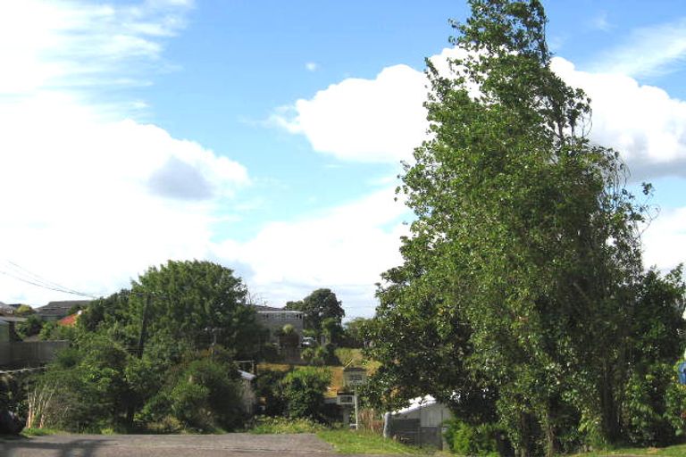 Photo of property in 1/32 Gordon Avenue, Milford, Auckland, 0620