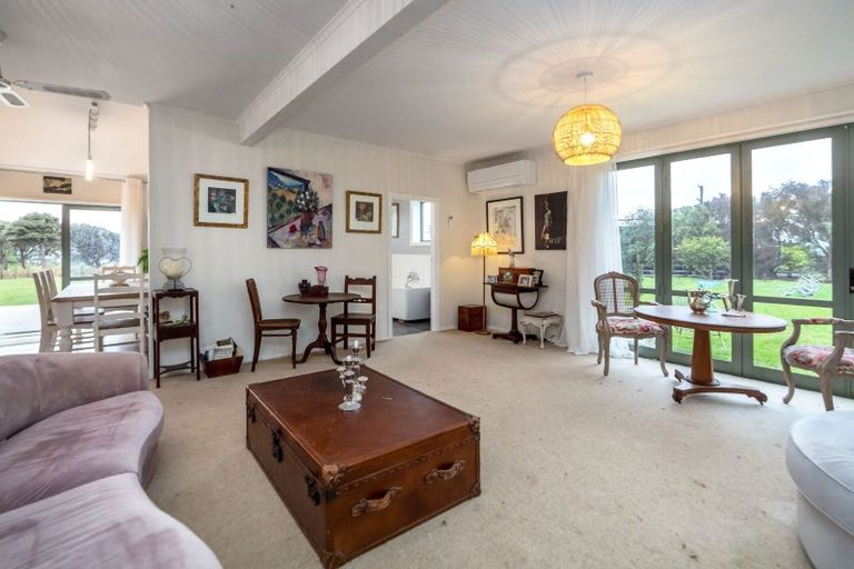 Photo of property in 52 Cross Creek Road, Western Lake, Featherston, 5773