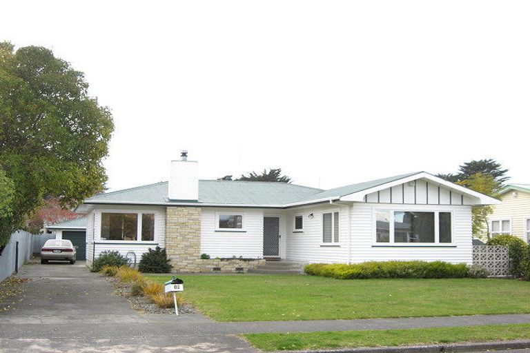 Photo of property in 15 Balliol Avenue, Pirimai, Napier, 4112