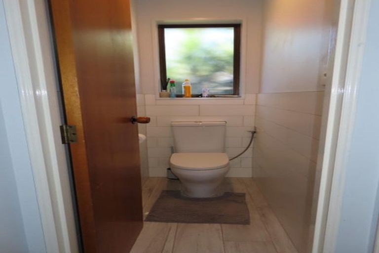 Photo of property in 2/6 Florance Place, Parklands, Christchurch, 8083