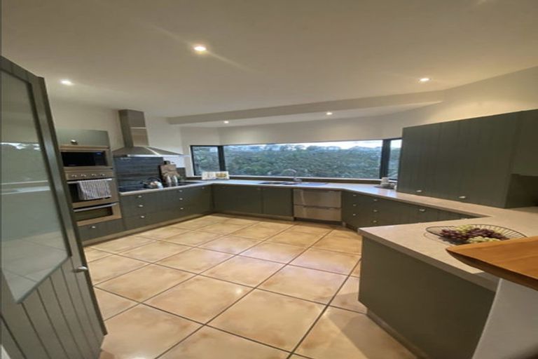 Photo of property in 25 Jordan Street, Island Bay, Wellington, 6023