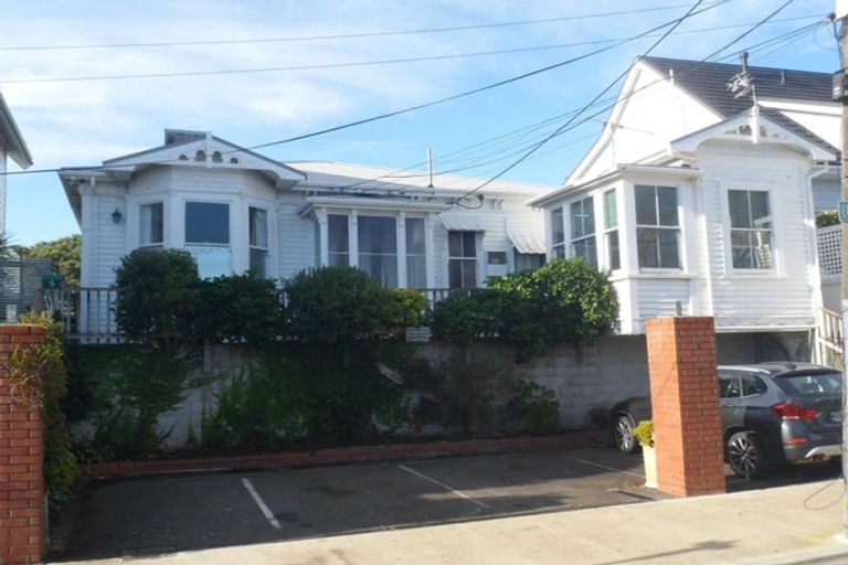 Photo of property in 5 Upland Road, Kelburn, Wellington, 6012