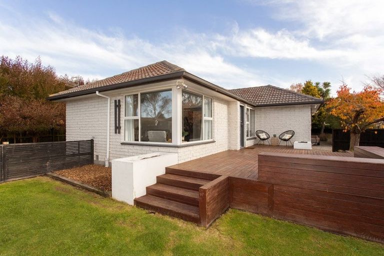 Photo of property in 102 Lowry Avenue, Redwood, Christchurch, 8051