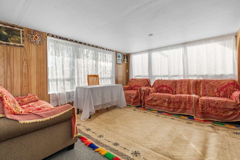 Photo of property in 44 Mckinstry Avenue, Mangere East, Auckland, 2024