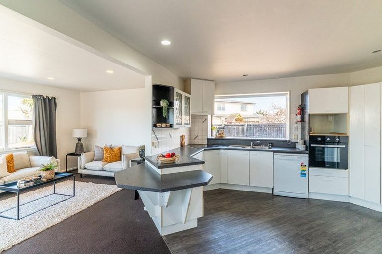 Photo of property in 81 Bridge Street, New Brighton, Christchurch, 8062