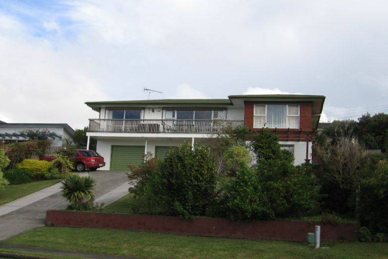 Photo of property in 7 Callender Place, Shelly Park, Auckland, 2014