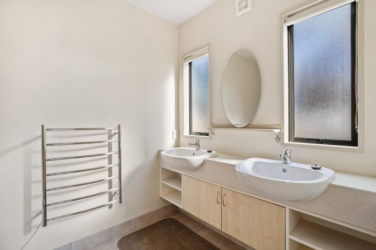 Photo of property in 13 Goldleaf Hill, Queenstown, 9300