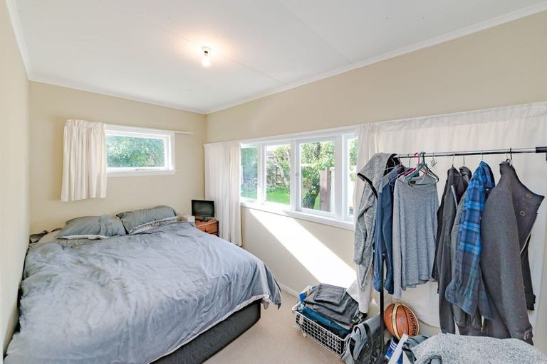 Photo of property in 15 Dahlia Street, Palmerston North, 4410