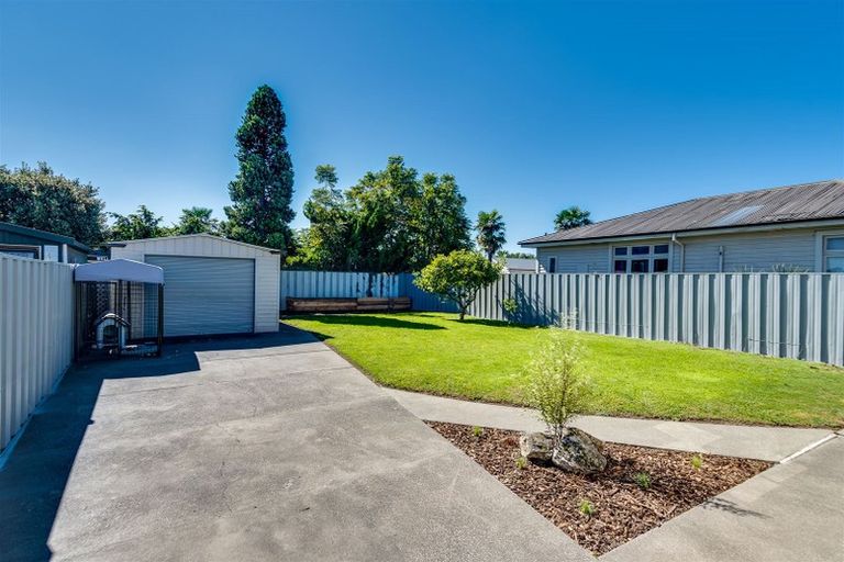Photo of property in 104a Meeanee Road, Taradale, Napier, 4112