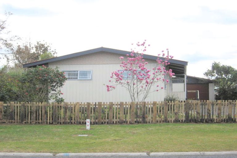 Photo of property in 18 Catherine Crescent, Whitianga, 3510