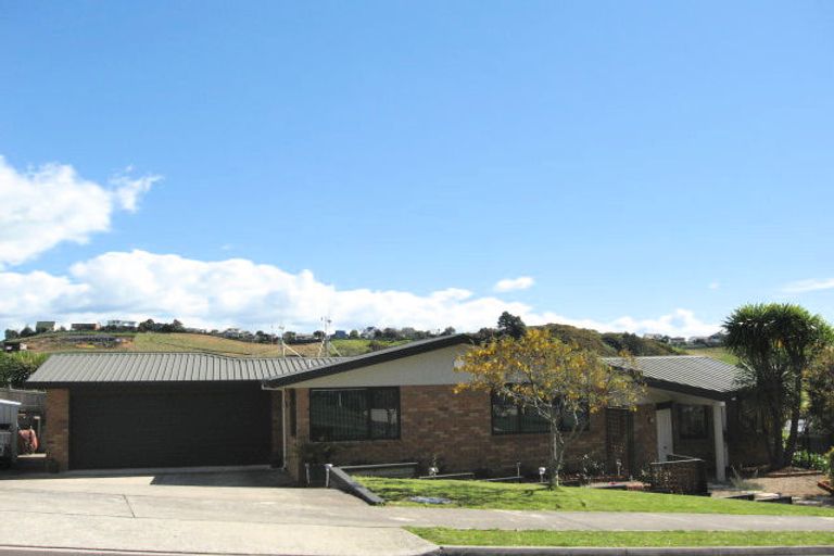 Photo of property in 2 Astor Place, Welcome Bay, Tauranga, 3112