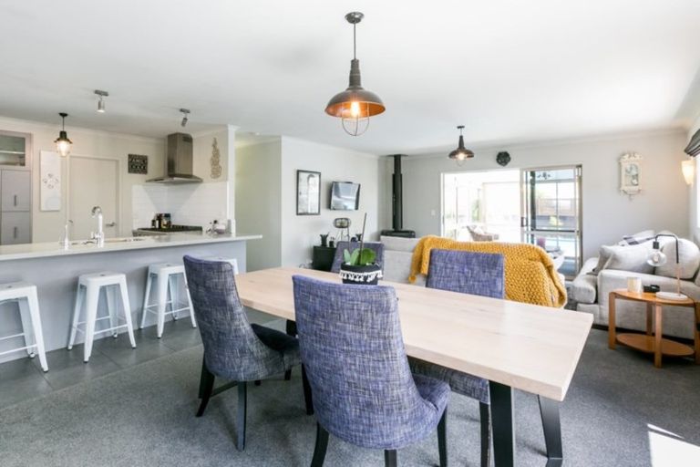 Photo of property in 36 Mcnaughton Place, Onekawa, Napier, 4110