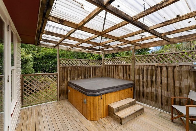 Photo of property in 169 Conclusion Street, Ascot Park, Porirua, 5024